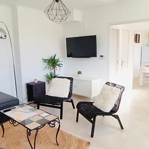  Apartment Le Jardin Arlesien - Parking France