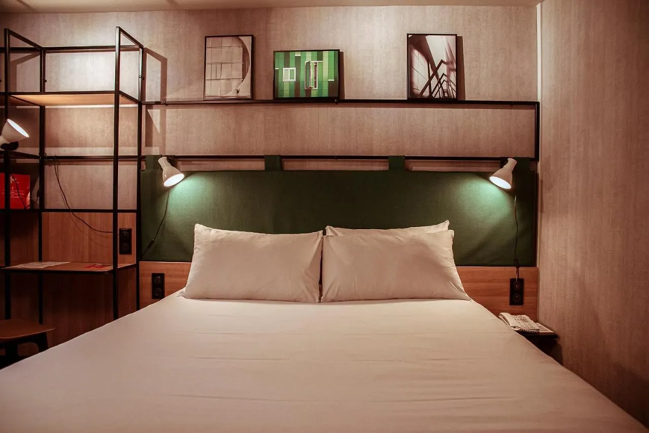 Ibis Paris Bastille Opera France