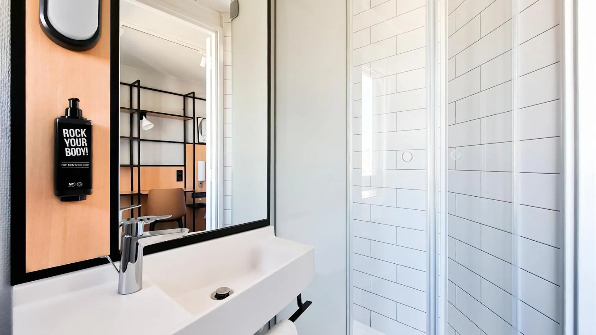 *** Hotell Ibis Paris Bastille Opera Frankrike
