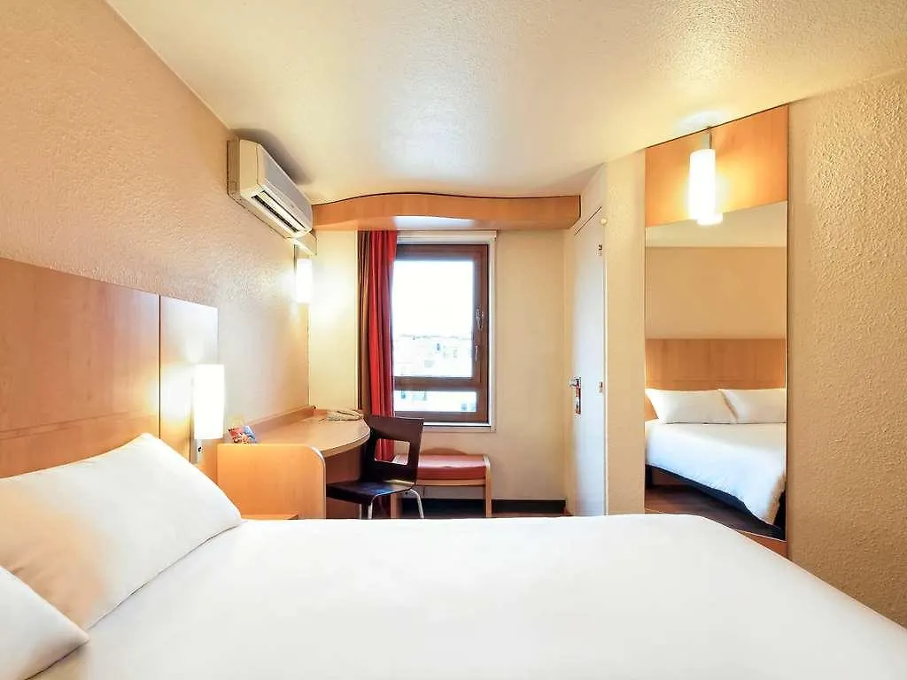 Ibis Paris Bastille Opera France